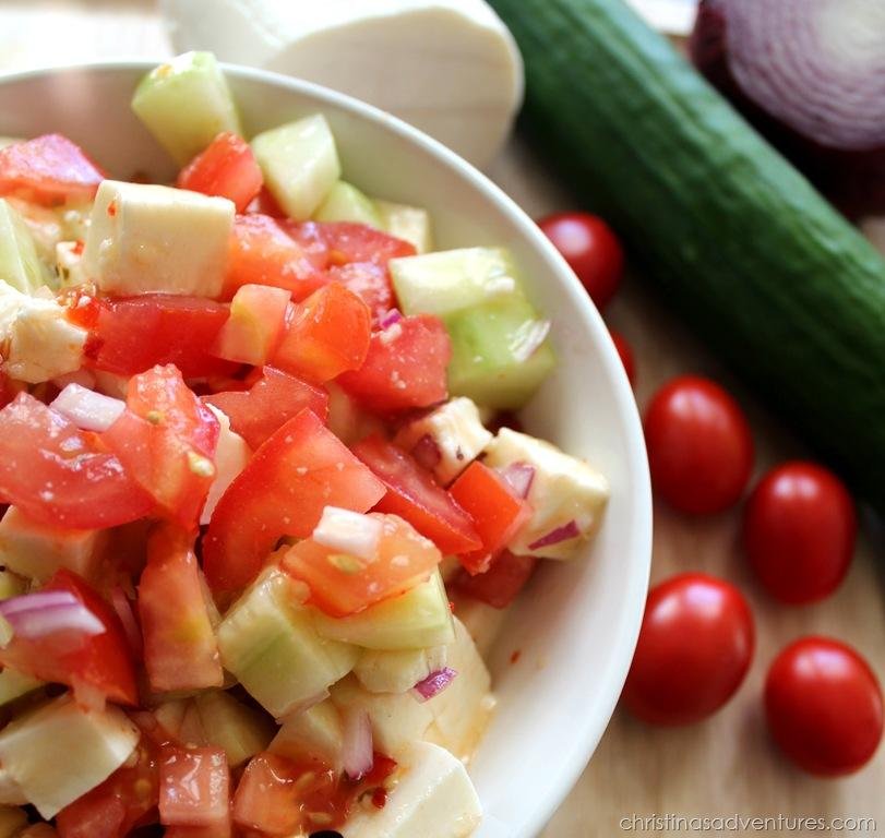 5-Minute Summer Salad Recipe: Healthy, Filling, and Delicious!