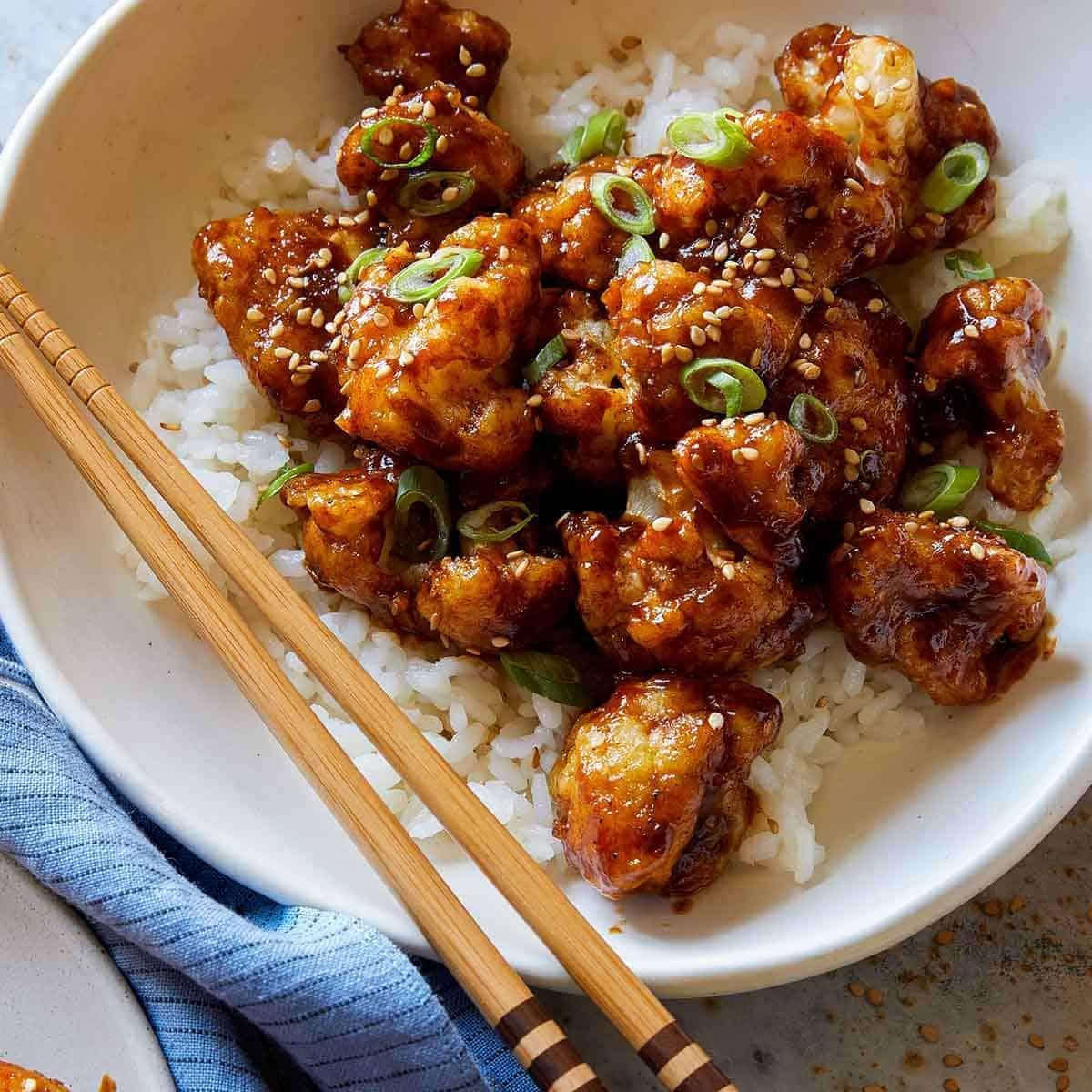 Get Creative with Cauliflower: 10 Delicious and Healthy Recipes You Need to Try