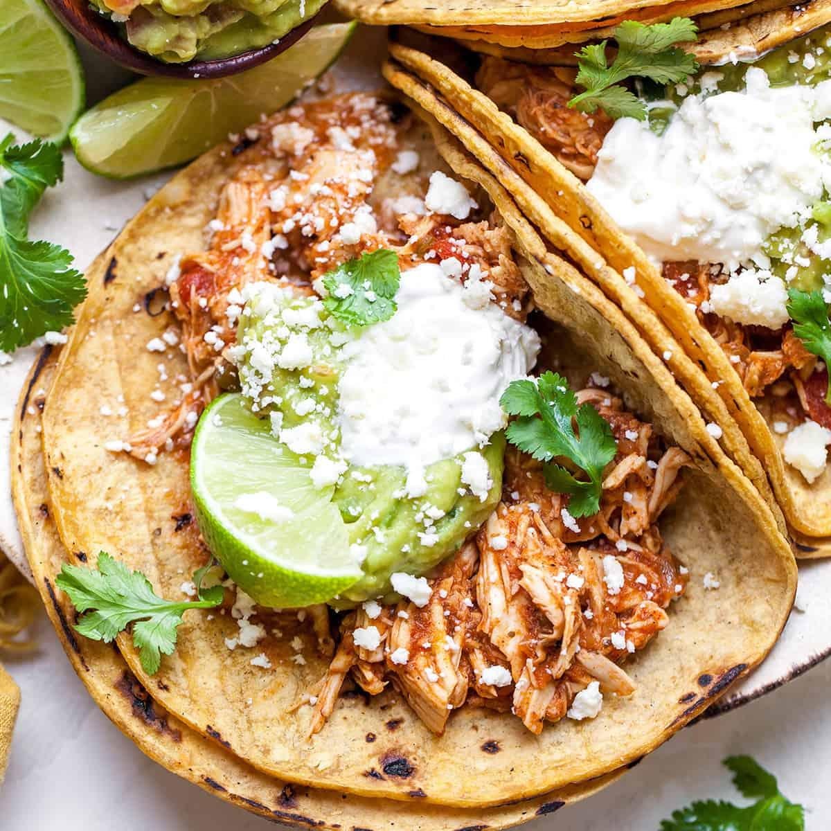 Easy and Delicious Crockpot Chicken Tacos Recipe