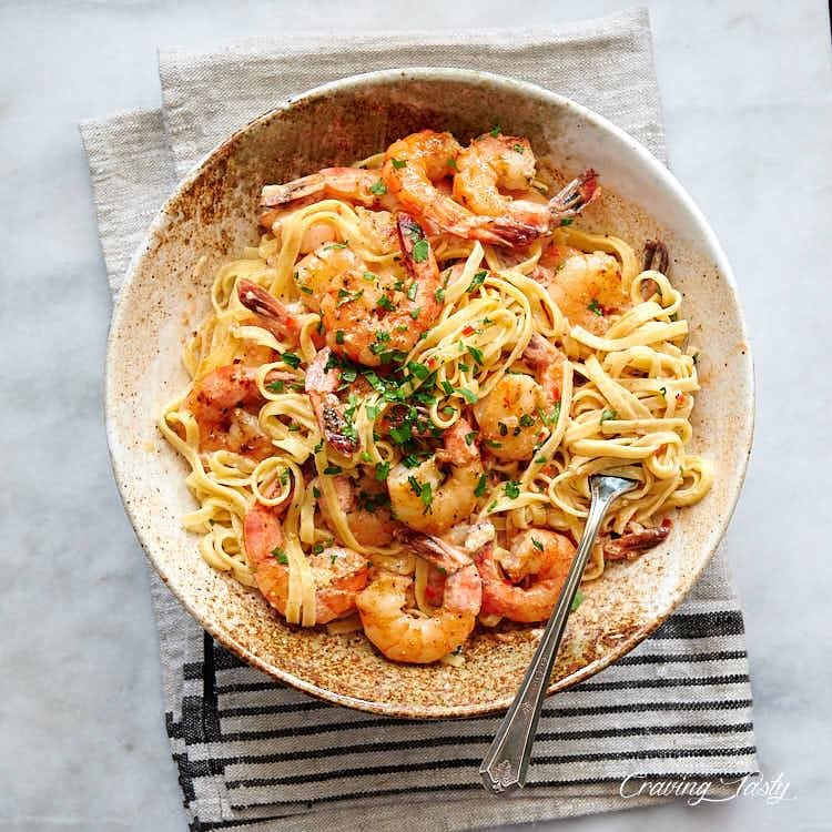 10 Minute Garlic Butter Shrimp Pasta Recipe