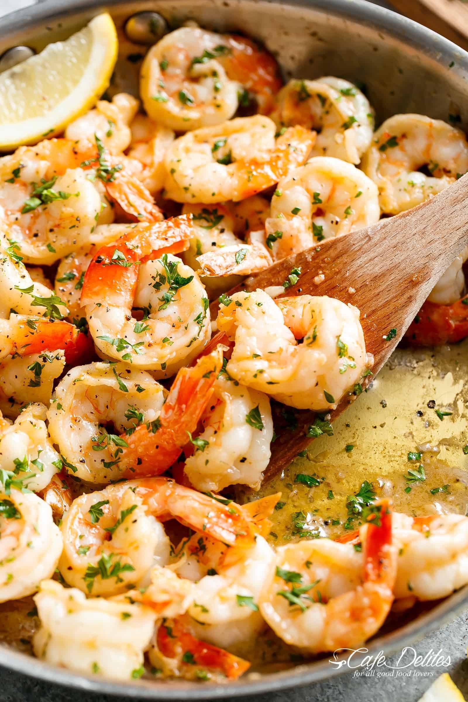 15-Minute Garlic Butter Shrimp Scampi Recipe