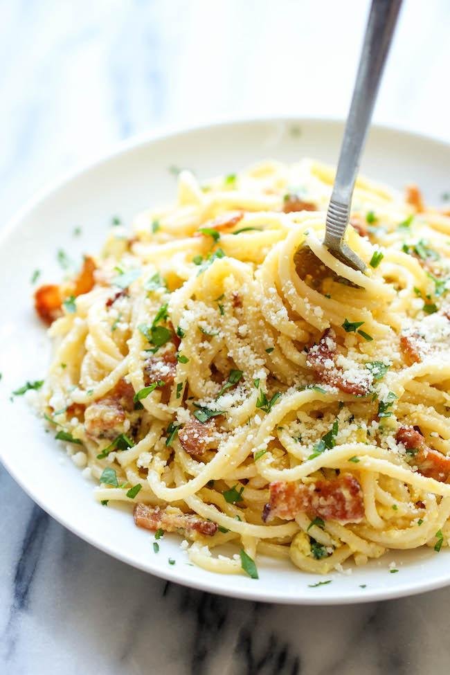 Easy and delicious homemade spaghetti carbonara recipe