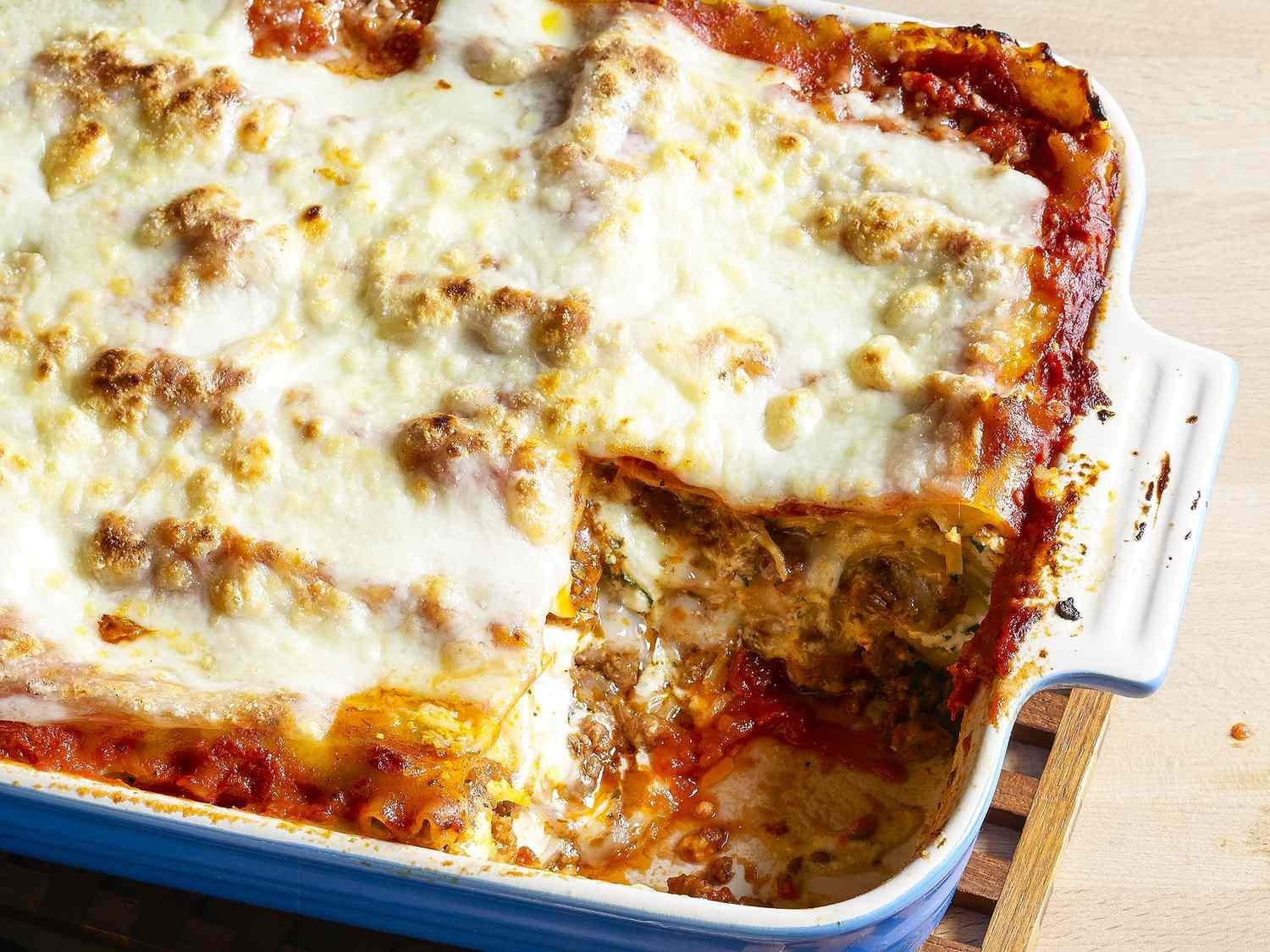 Mouth-Watering Lasagna Recipe: Layers of Cheesy Goodness to Satisfy Your Cravings