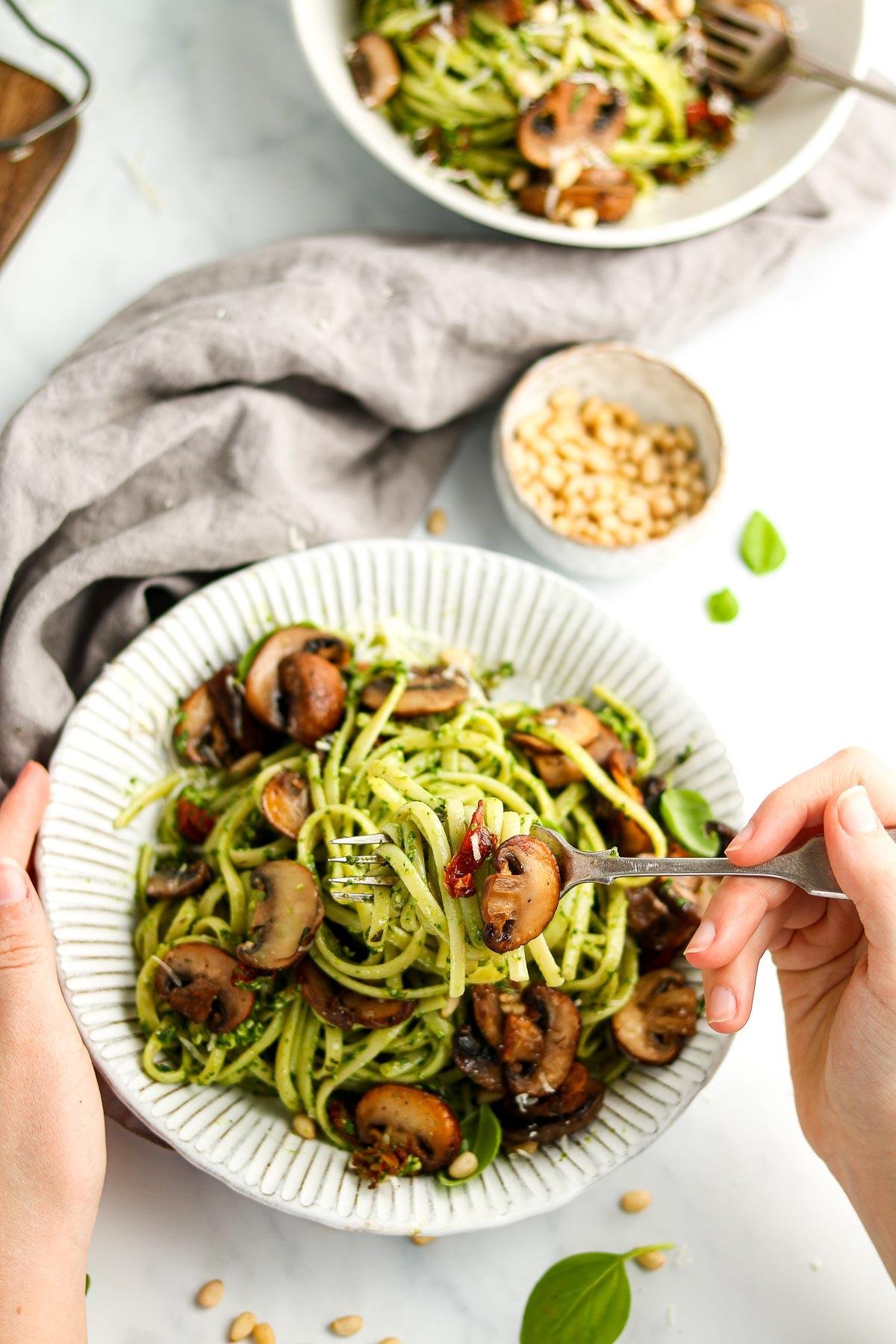 Spice up your week with this mouth-watering mushroom and pesto pasta recipe!