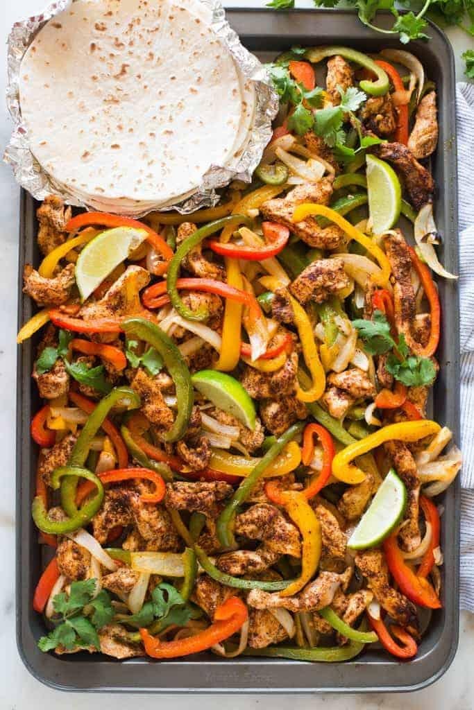 Flavorful and Easy Sheet Pan Chicken Fajitas Recipe