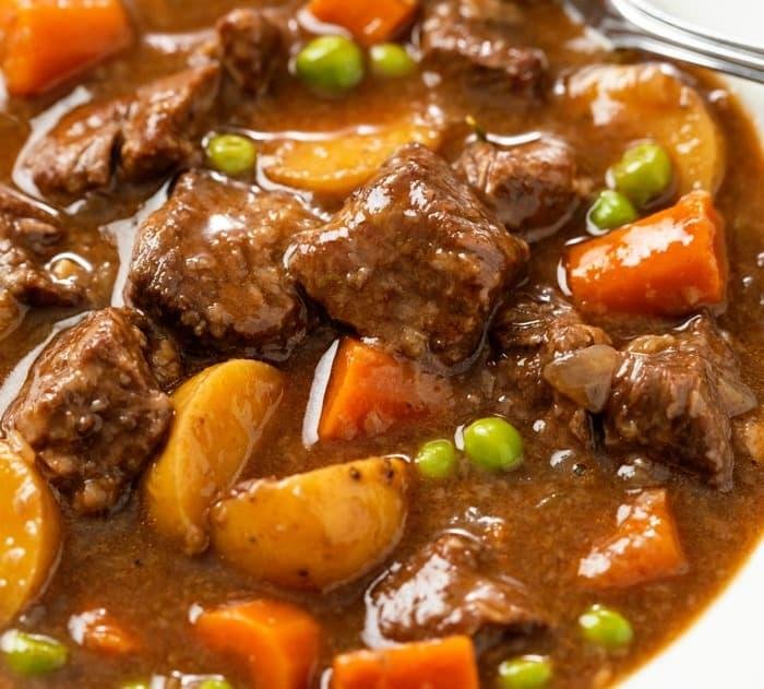 Savor the Flavor: Delectable Slow Cooker Beef Stew Recipe