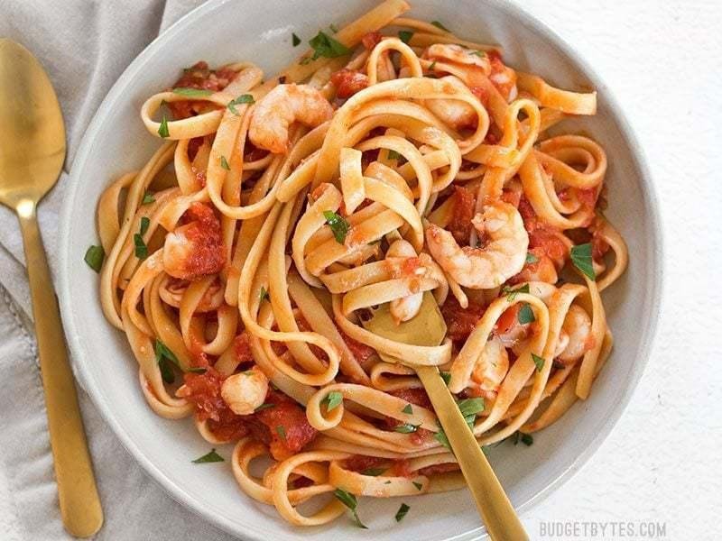 Spicy Seafood Linguine: A Recipe to Warm Your Soul