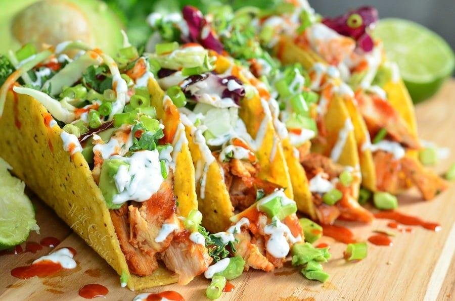 Spicy Sriracha Chicken Tacos: A Delicious Twist on Taco Tuesday!